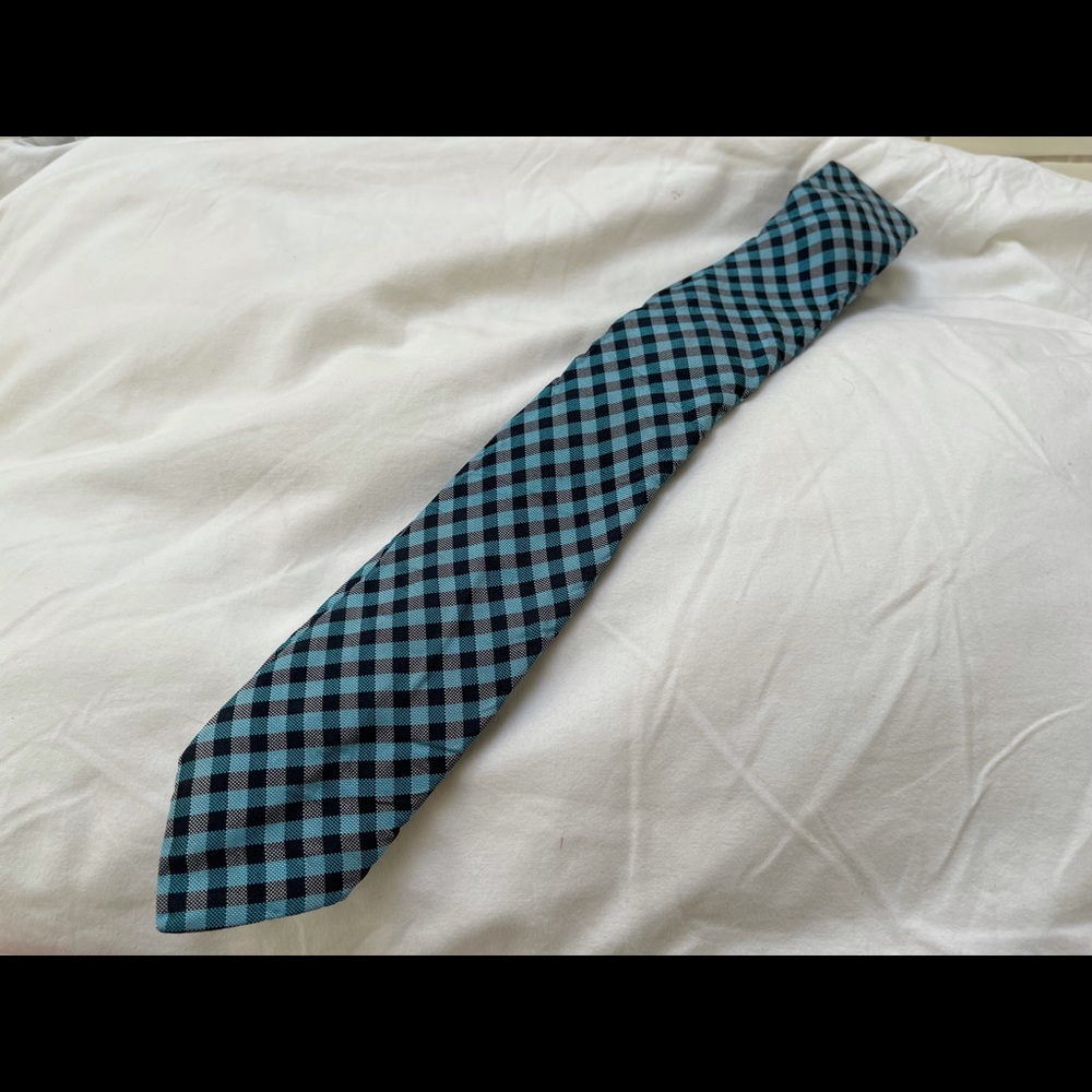 Used, Jonathan Adler tie